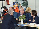 Amtschef Rechentin im Gespräch mit Landrat Geisler und Vereinsvorsitzender Hille (Fotograf: Susan Schmidt)