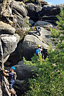 Gemeinsam im Team einen Klettersteig erklimmen  (Foto: THW OV Pirna)