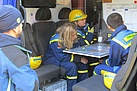 Sprechfunkübung und Übung einer Einsatzleitung im MTW Zugtrupp  (Foto: THW OV Pirna)
