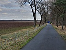 Die Barriere folgt dem Geländeprofil (Fotograf: THW Pirna)