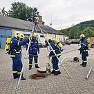 Praktische Übung zur Ausbildung im OV Pirna  (Foto: THW Pirna)
