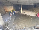 Kellerraum während des Einsatzes es Trennschleifers  (Foto: T. Schmidt)
